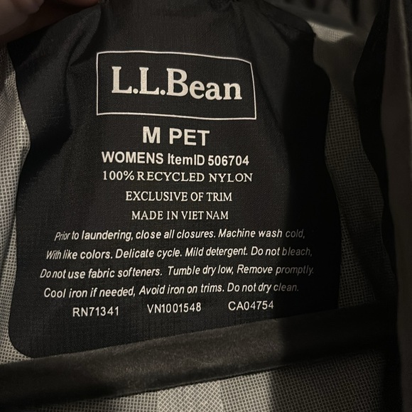 Trail Model Rain Coat Women's Petite Medium - Picture 3 of 6